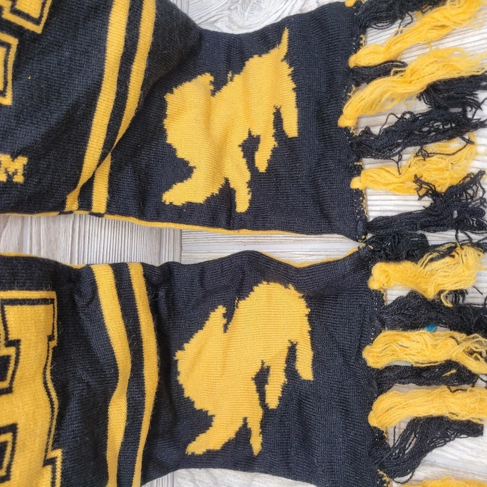 Harry Potter Hufflepuff Scarf Knit Yellow Black Banner‎ Wizard Costume Cosplay